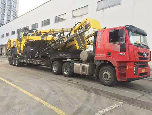 大件运输车